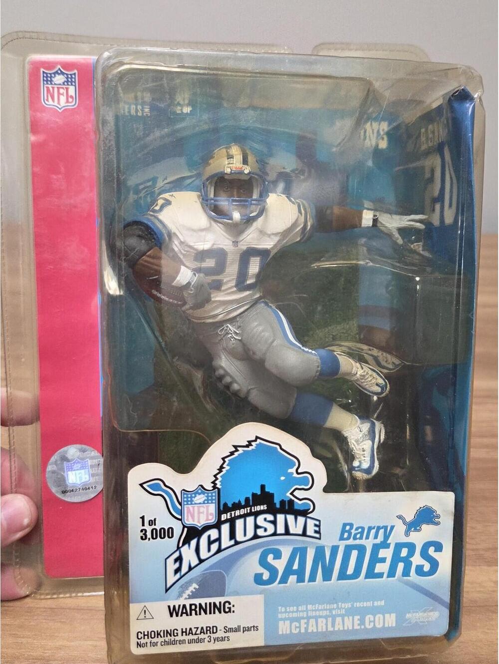 Vintage McFarlane Barry Sanders Detroit Lions Exclusive Action Figure 1/3000